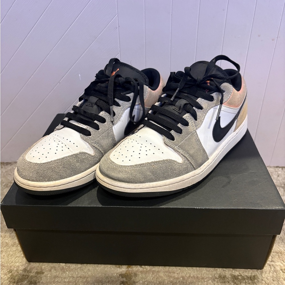 Nike shoes
